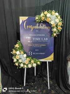 Bunga Papan Selamat dan Sukses OPN-P001